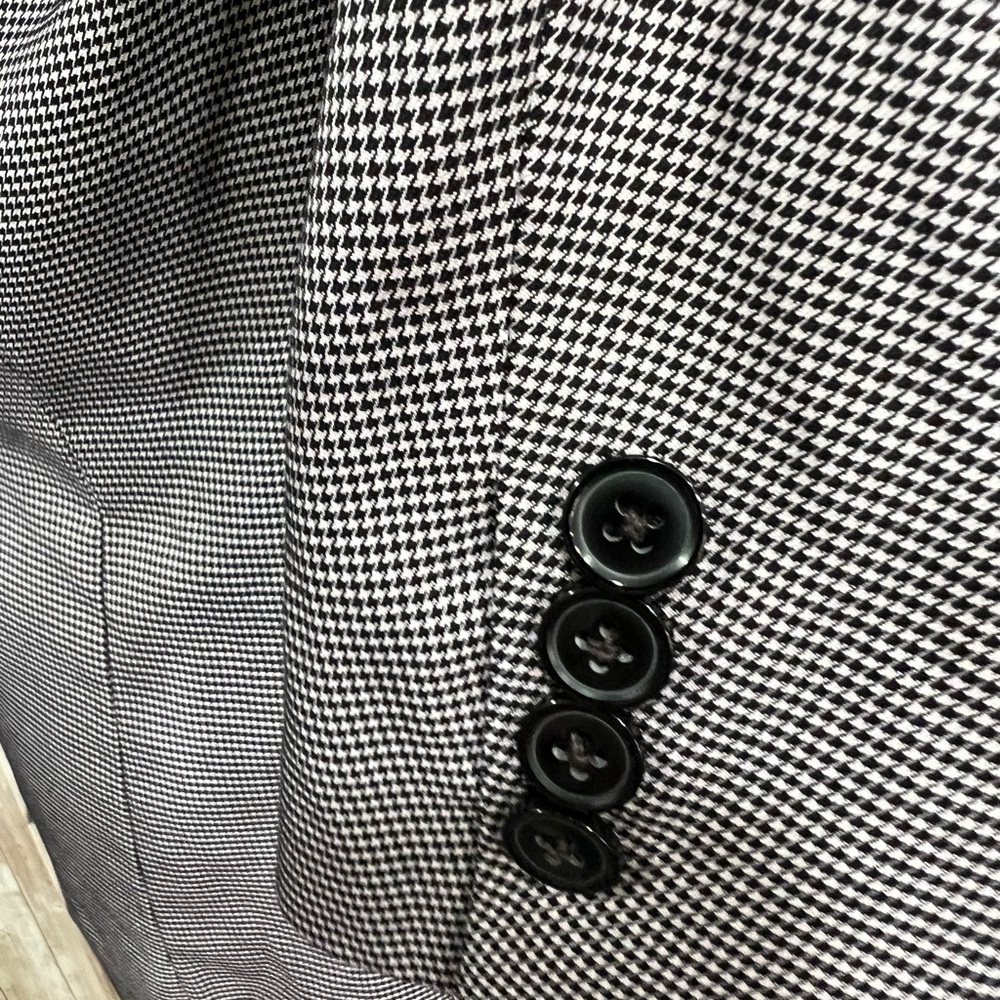 Bar III Gray Tailored Sport Coat with Notched Lapels - Picture 4 of 9